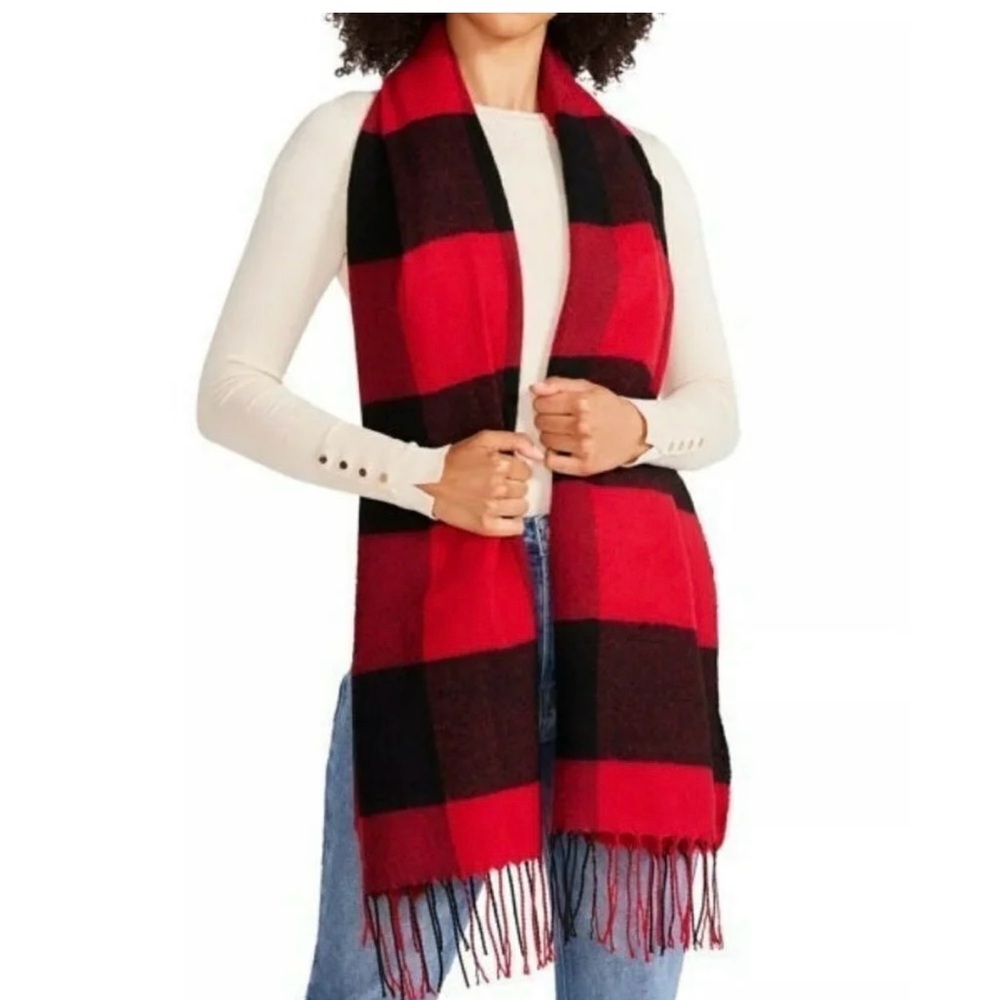 Steve Madden Shawl Scarf Red Black Plaid NWT